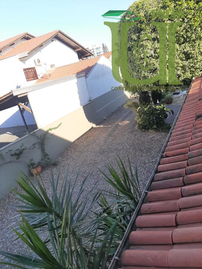 Casa, 6 quartos, 320 m² - Foto 32