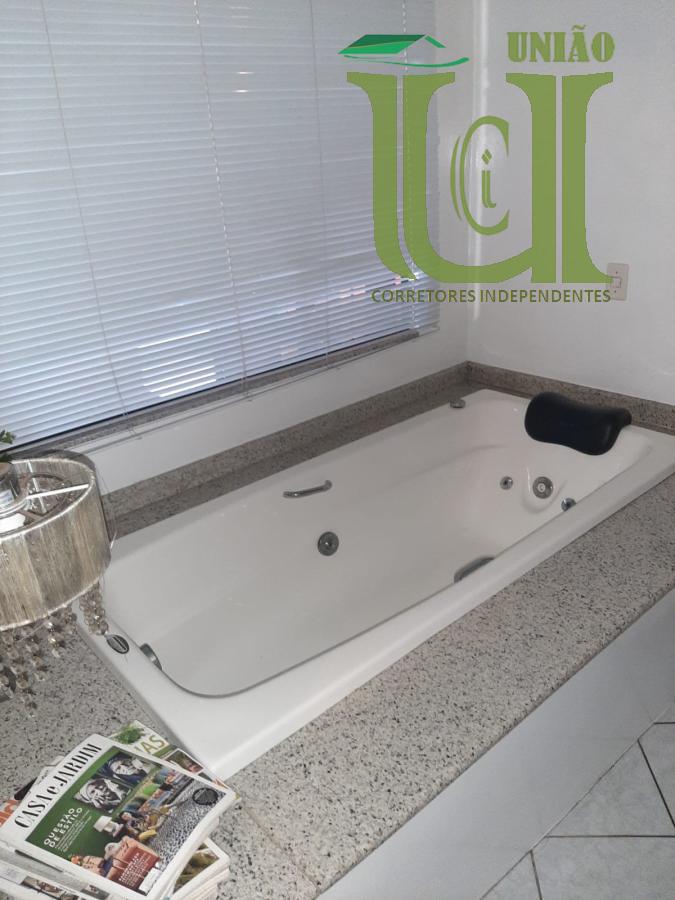 Casa, 6 quartos, 320 m² - Foto 18