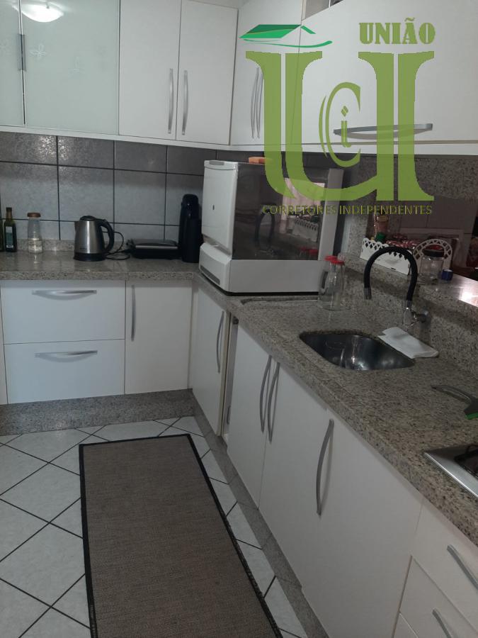 Casa, 6 quartos, 320 m² - Foto 11