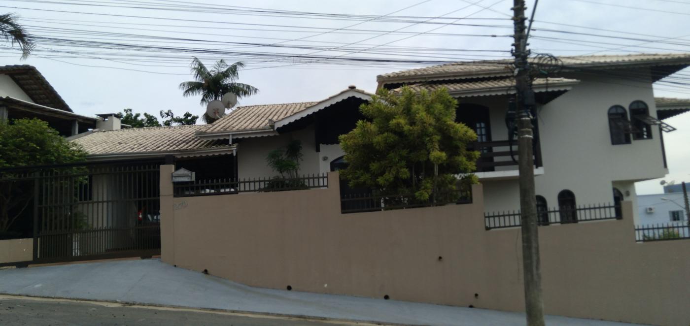 Casa, 3 quartos, 336 m² - Foto 2