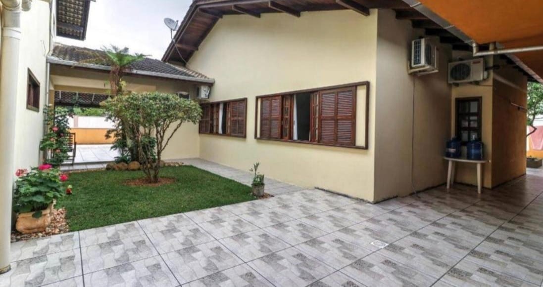 Casa, 7 quartos, 675 m² - Foto 3