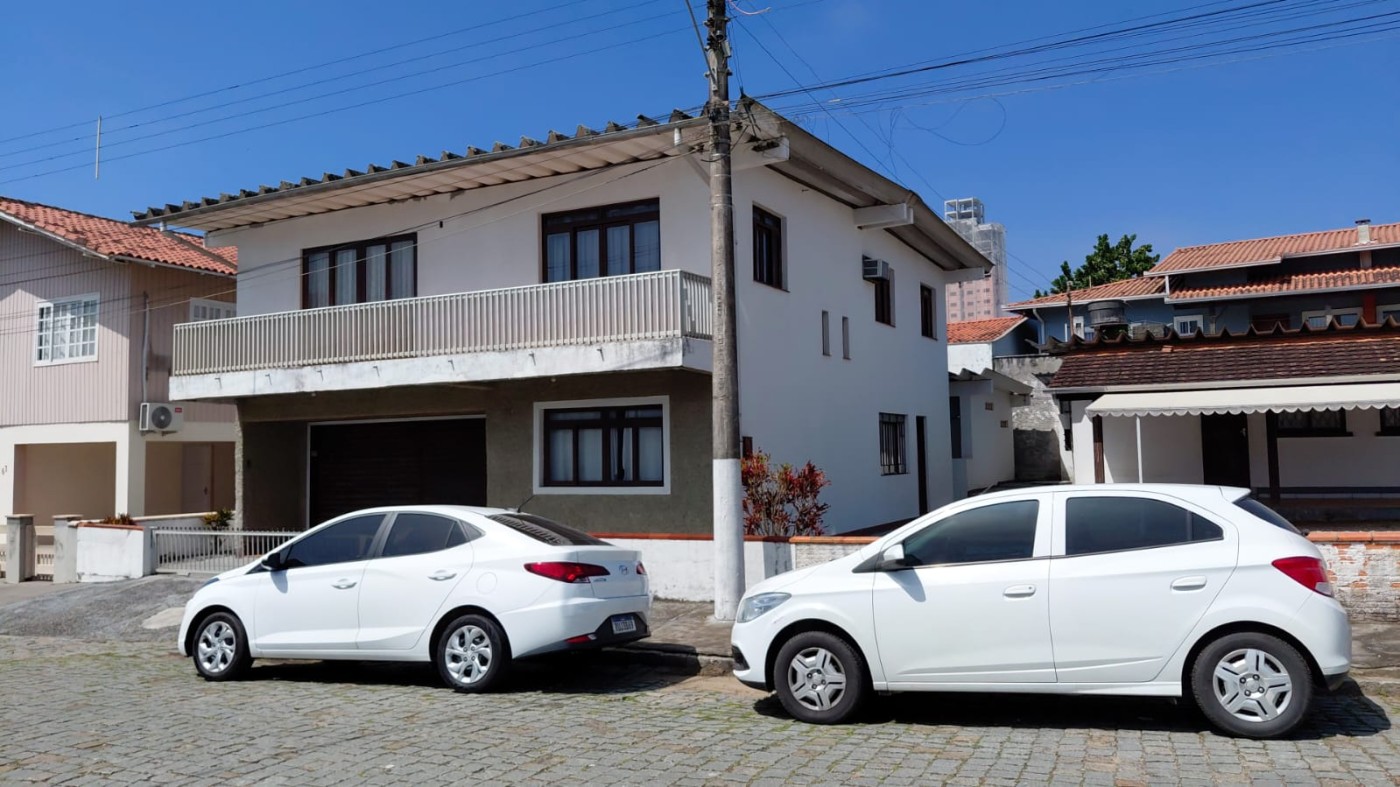 Sobrado, 6 quartos - Foto 1